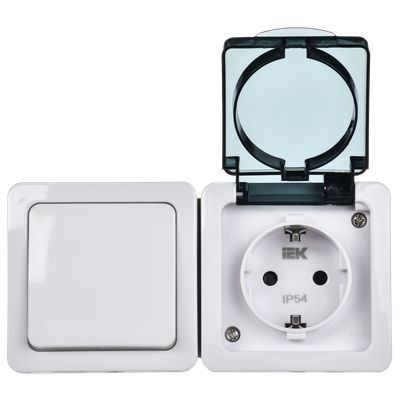 Блок горизонтальный для открытой установки БГб-22-31-ГПБд (Выключатель 1-клавишный + розетка 1-местная с заземляющим контактом) IP54 ГЕРМЕС PLUS (белый/дымчатый) IEK