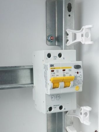 KARAT Дифференциальный автомат АД12MS 2P 50А 100мА тип A IEK