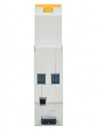 Выключатель автоматический дифференциального тока АВДТ32ML тип A С6 10мА KARAT IEK