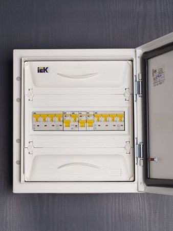 KARAT Автоматический выключатель ВА47-29 1P C 20А 4,5кА IEK